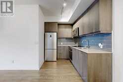 402 - 38 FOREST MANOR ROAD Toronto