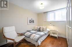 604 - 240 SCARLETT ROAD Toronto