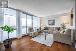 604 - 240 SCARLETT ROAD Toronto