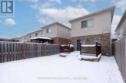 177 BANTING CRESCENT Essa