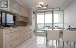 808 - 1 CLARK AVENUE W Vaughan