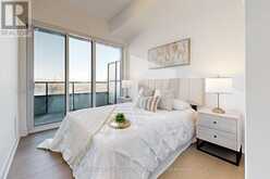 825 - 30 SHORE BREEZE DRIVE Toronto