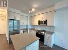 1011 - 75 ONEIDA CRESCENT Richmond Hill