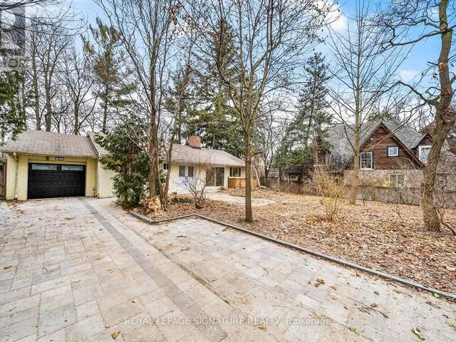 21 DONWOODS DRIVE Toronto Ontario