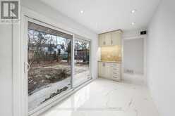 UPPER - 21 DONWOODS DRIVE Toronto