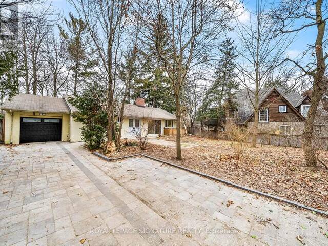 UPPER - 21 DONWOODS DRIVE Toronto Ontario