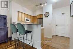 T09 - 16 DALLIMORE CIRCLE Toronto