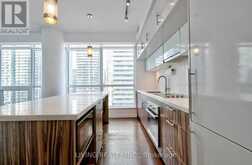 2811 - 8 MERCER STREET Toronto