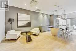 413 - 155 YORKVILLE AVENUE Toronto