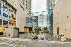 413 - 155 YORKVILLE AVENUE Toronto