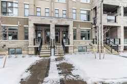 24 - 45 FIELDRIDGE CRESCENT Brampton