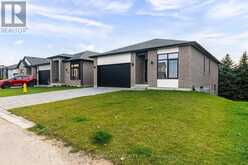 14 ALEXANDER CIRCLE Strathroy-Caradoc