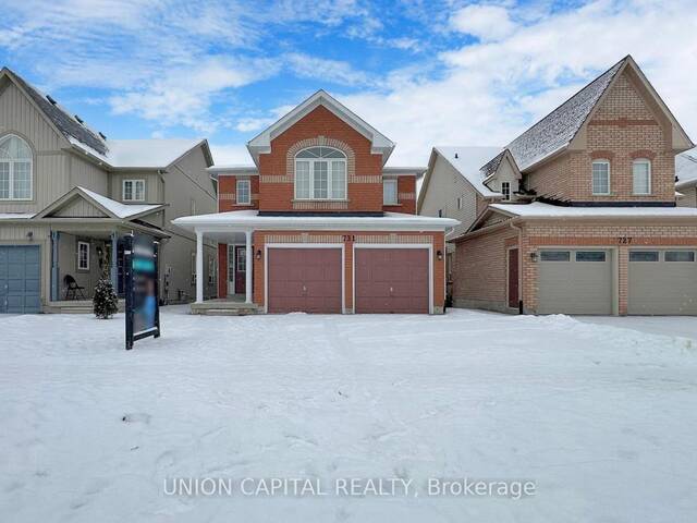 731 BRASSWINDS TRAIL Oshawa Ontario