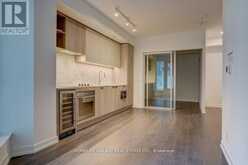 307 - 2020 BATHURST STREET Toronto