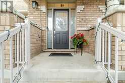 15 DAVENFIELD CIRCLE Brampton