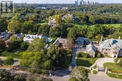 160 TEDDINGTON PARK AVENUE Toronto