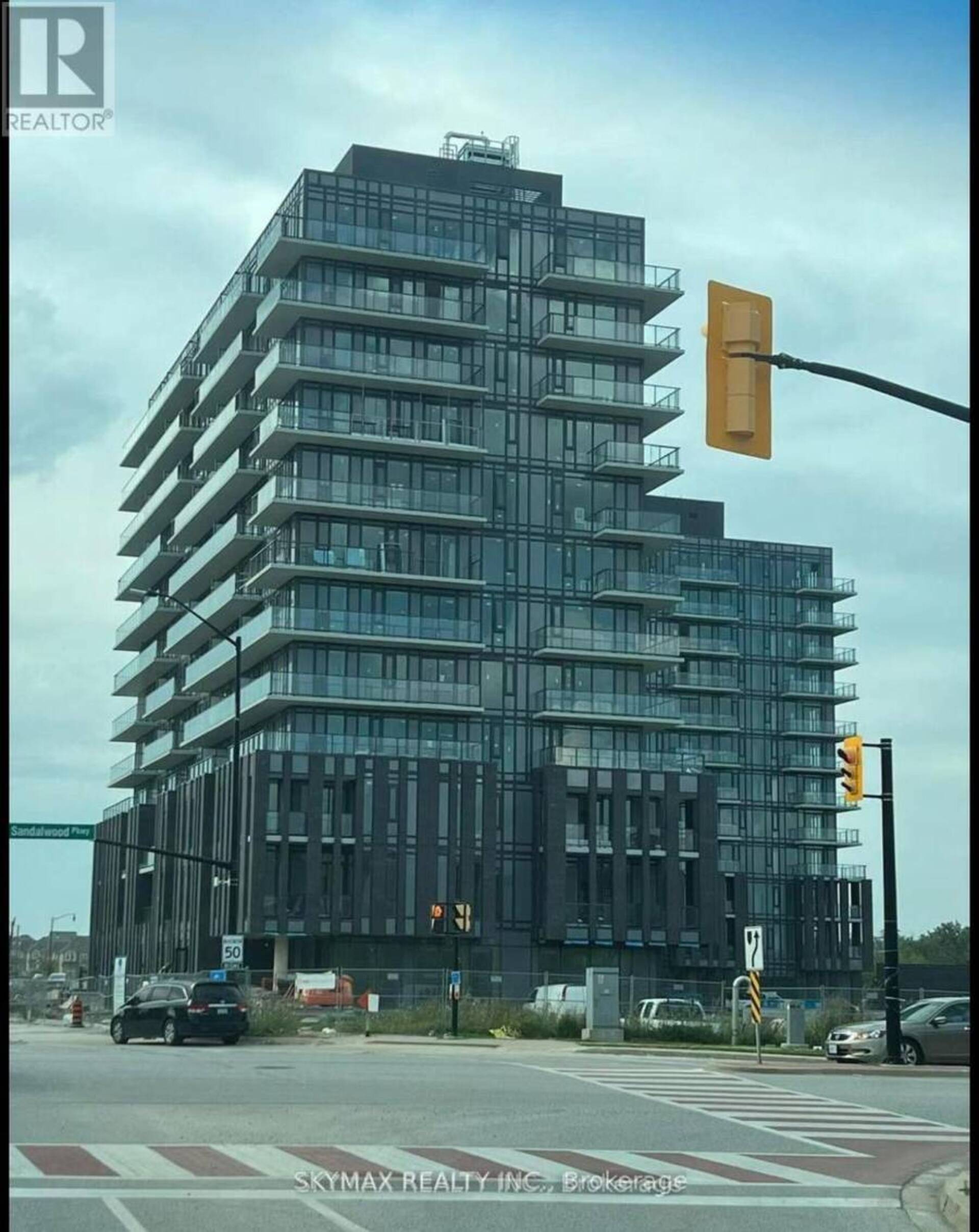 310 - 215 VETERANS DRIVE Brampton