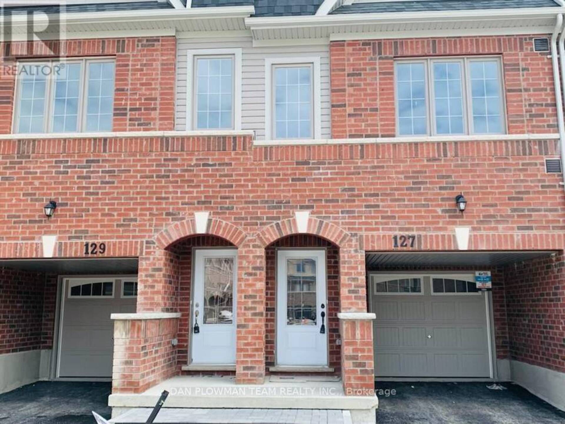 127 DANZATORE PATH Oshawa