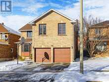 106 PINE BOUGH MANOR Richmond Hill