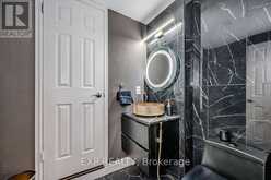 256 HIGHVIEW DRIVE Kitchener