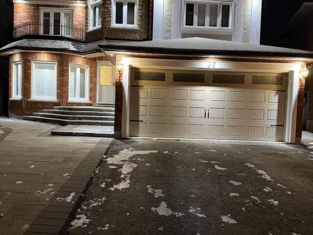 37 DARLEY STREET Ajax Ontario