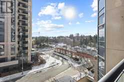 611 - 153 BEECROFT ROAD Toronto