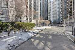 611 - 153 BEECROFT ROAD Toronto