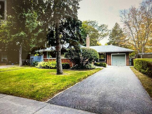 116 APPLEFIELD- MAIN FLOOER DRIVE Toronto Ontario