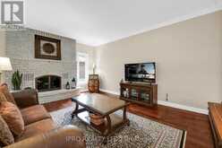 8 ANCHOR COURT East Gwillimbury