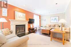 32 DEARHAM WOOD Toronto