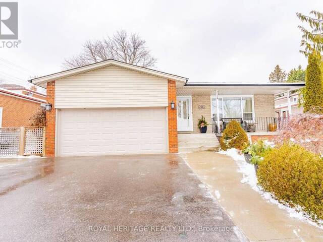 32 DEARHAM WOOD Toronto Ontario