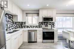 7 - 640 RATHBURN ROAD E Mississauga