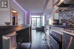 304 - 7 KENASTON GARDENS Toronto