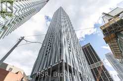 5004 - 1 YORKVILLE AVENUE Toronto