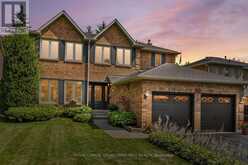 48 LANEWOOD DRIVE N Aurora