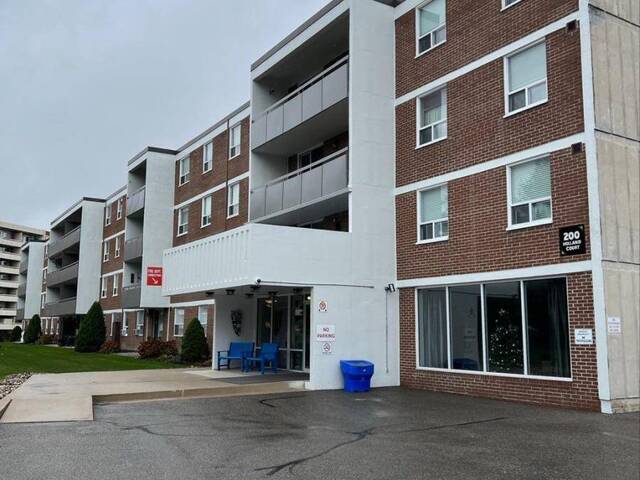 303 - 200 HOLLAND COURT S Bradford/West Gwillimbury Ontario