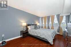 407 - 21 MARKBROOK LANE Toronto