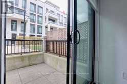 620 - 140 WIDDIECOMBE HILL Toronto