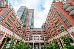 501 - 830 LAWRENCE AVENUE W Toronto