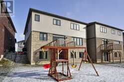 15 BEE CRESCENT Brantford