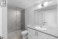 215 - 5 SPOONER CRESCENT Collingwood