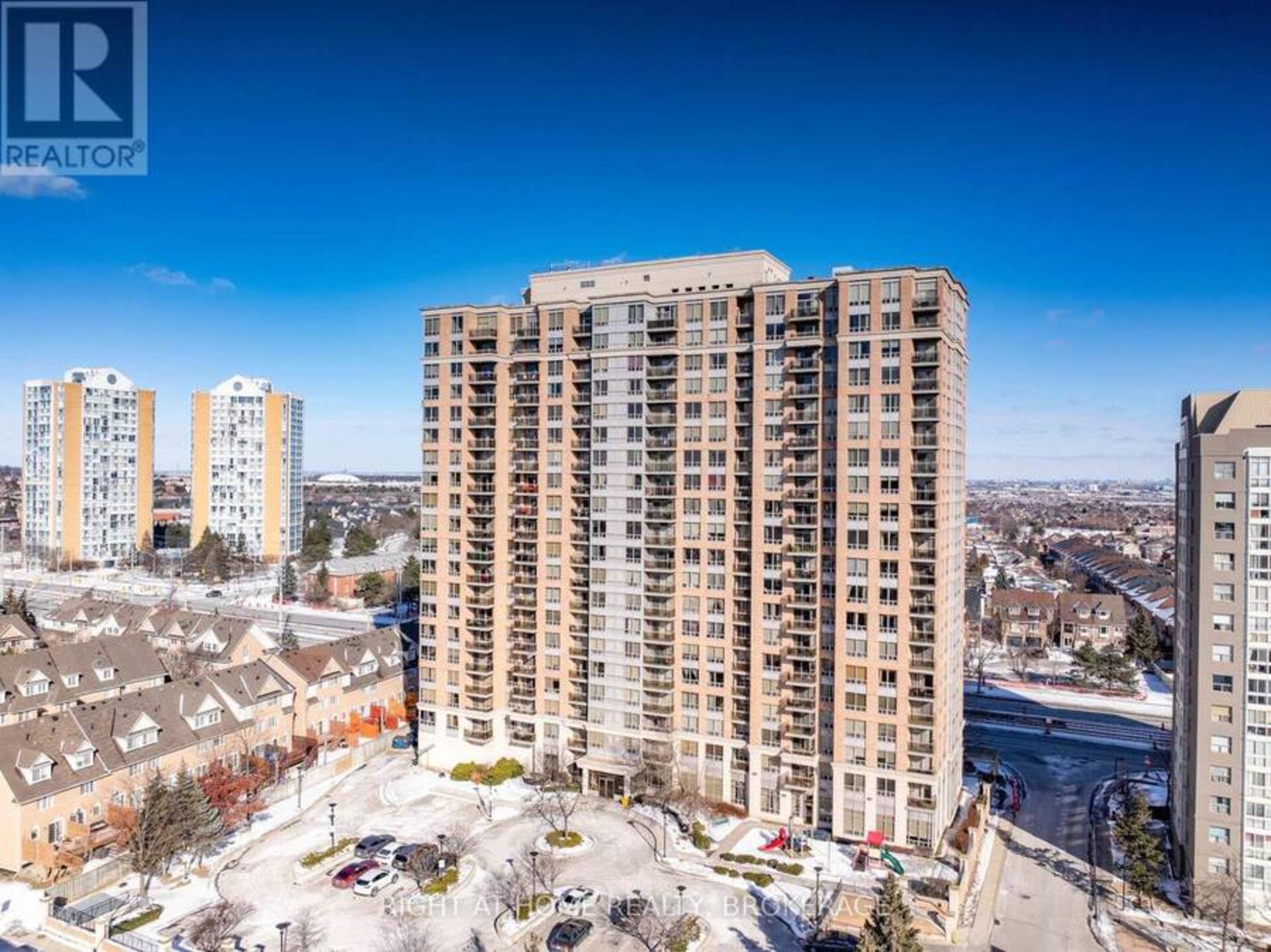 1105 - 55 STRATHAVEN DRIVE Mississauga