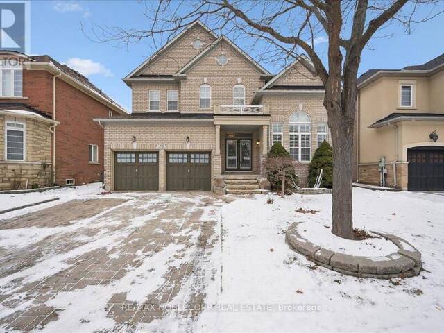 32 ARISTOCRAT ROAD Brampton Ontario