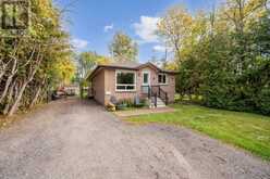 537 LAKE DRIVE S Georgina