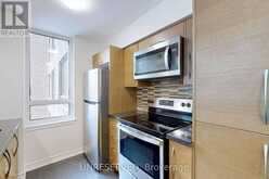 1711 - 633 BAY STREET Toronto