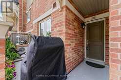 26 - 47 HAYS BOULEVARD Oakville