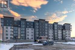 408 - 15 KNEESHAW DRIVE Barrie