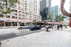 1307 - 717 BAY STREET Toronto