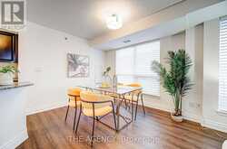 415 - 760 SHEPPARD AVENUE W Toronto