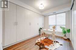 415 - 760 SHEPPARD AVENUE W Toronto